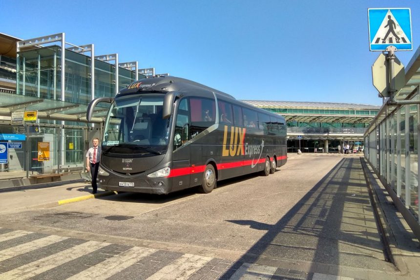 автобус lux express в аэропорту Хельсинки
