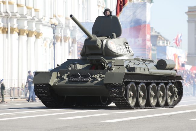 _MG_1872 день победы парад дворцовая танк т-34