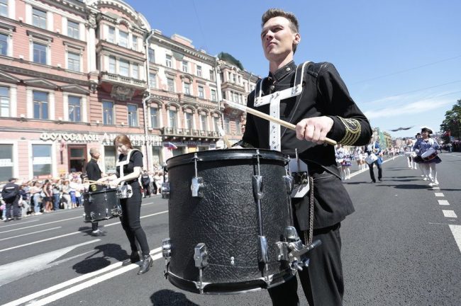 парад барабанщиков невский проспект день города