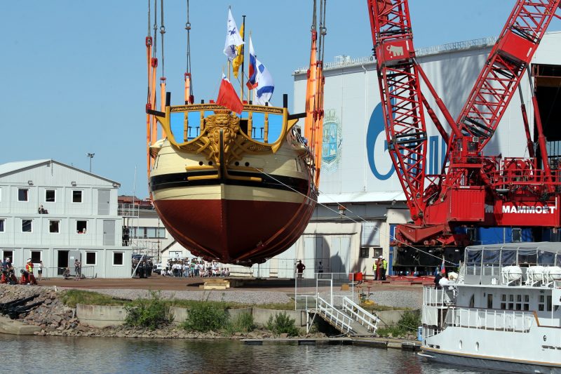 спуск на воду линейного корабля Полтава верфь исторического судостроения