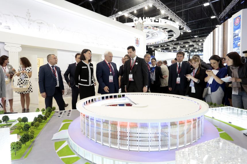 ПМЭФ-2018 инвестпроекты Георгий Полтавченко Ирина Бабюк реконструкция СКК