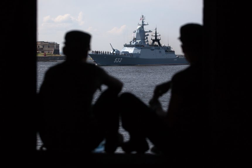 Кронштадт военно-морской флот корабль корвет Бойкий
