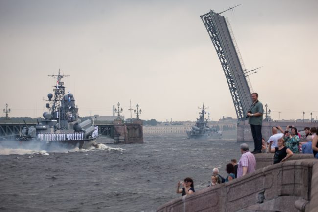 репетиция день ВМФ главный военно-морской парад военные корабли Троицкий мост