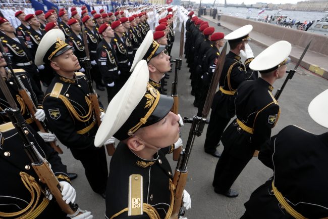 репетиция главного военно-морского парада день ВМФ почётный караул
