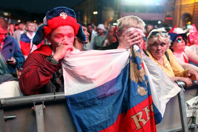 ЧМ-2018 футбол матч Россия Хорватия болельщики фанаты фанзона уныние отчаяние скорбь