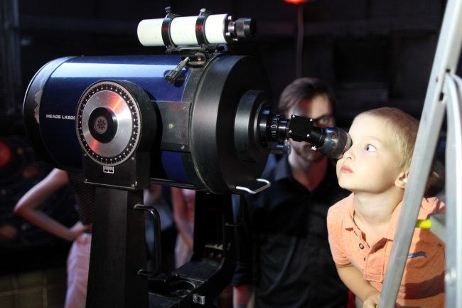 планетарий телескоп астрономия дети