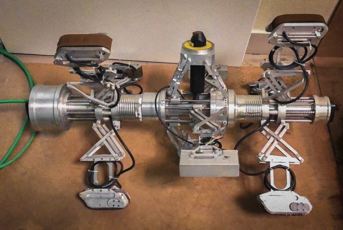 робот дефектоскоп для исследования труб