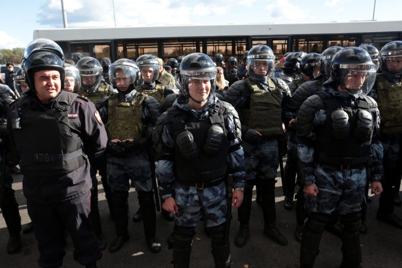 митинг против повышения пенсионного возраста акция протеста полиция ОМОН