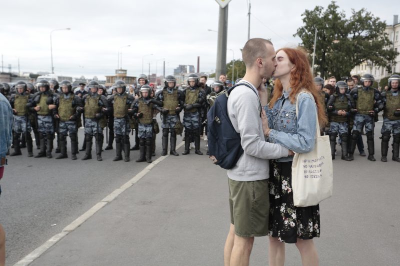 митинг акция протеста задержание задержания навальный против пенсионной реформы пенсионная реформа