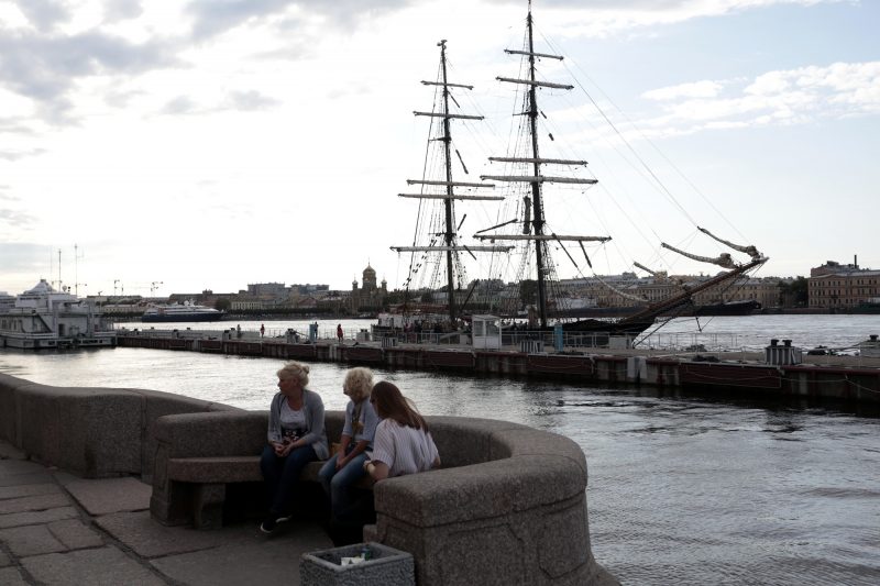 учебный парусник Roald Amundsen