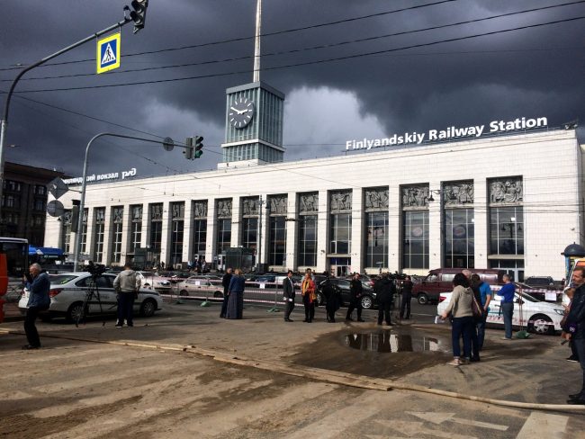 площадь Ленина Водоканал ремонт трубопровода Финляндский вокзал