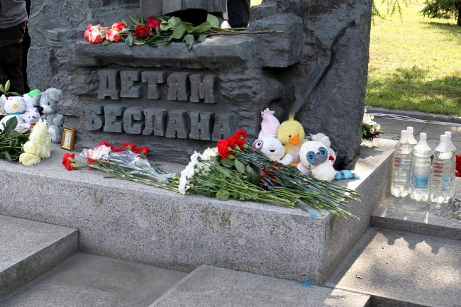 памятник жертвам Беслана