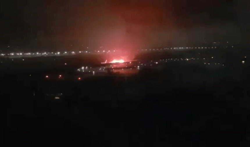 сочи самолёт возгорание