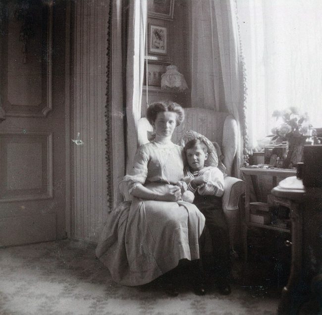 Ольга и царевич Алексей, 1911 год