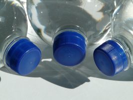 бутылки крышки пластик вторсырьё раздельный сбор