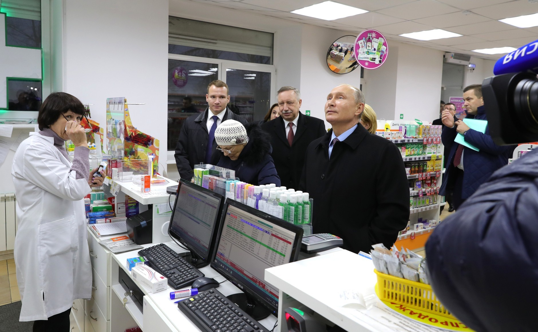 Владимир Путин аптека Александр Беглов