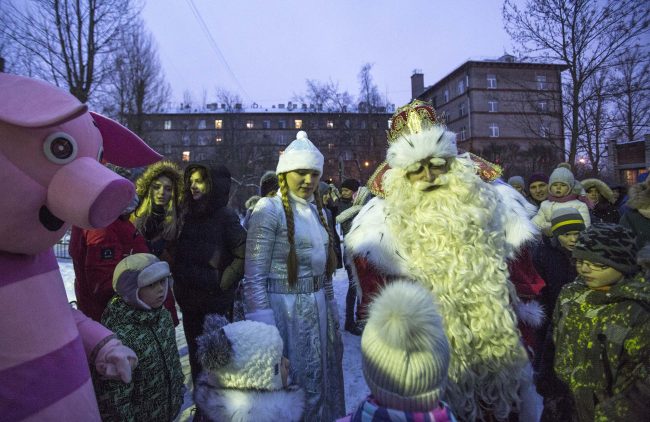Всероссийский Дед Мороз Снегурочка и дети детская больница