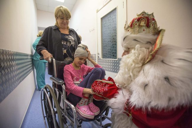 Всероссийский Дед Мороз и дети детская больница