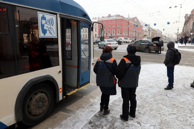 ДТП Невский проспект троллейбусы