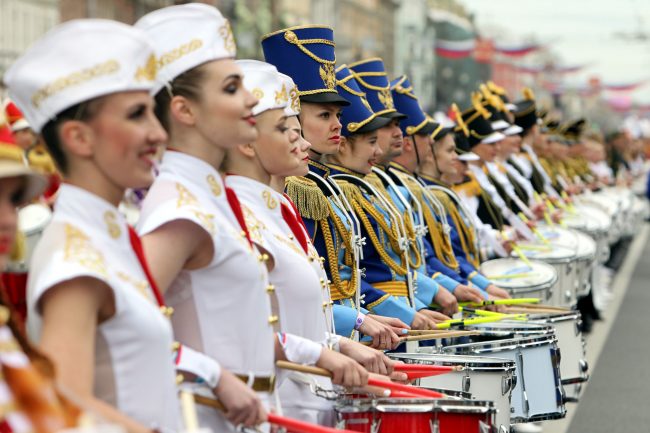 день города барабанщики Невский проспект