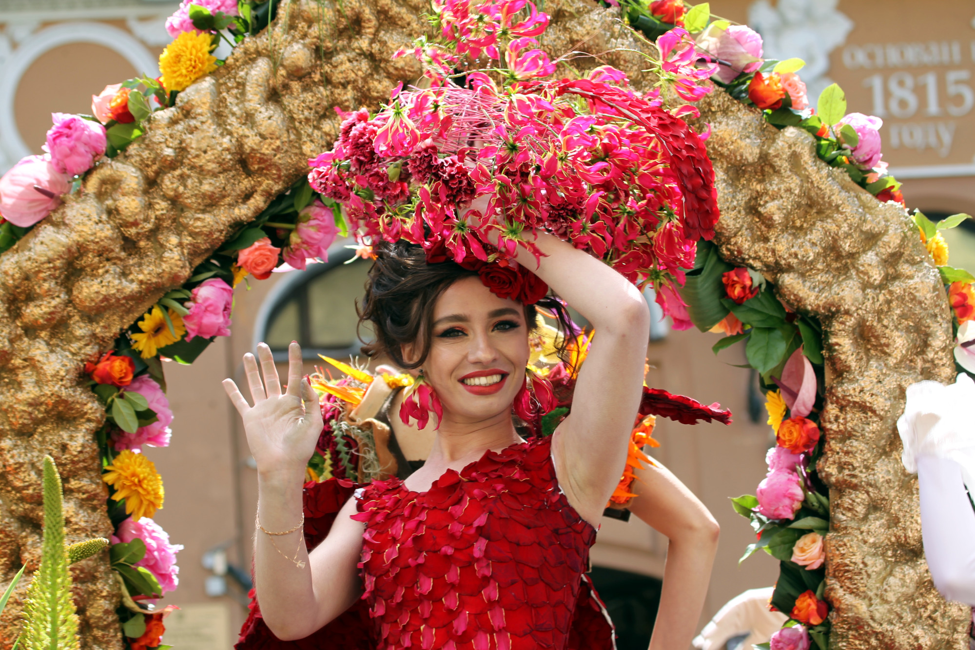 фестиваль цветов красивые девушки
