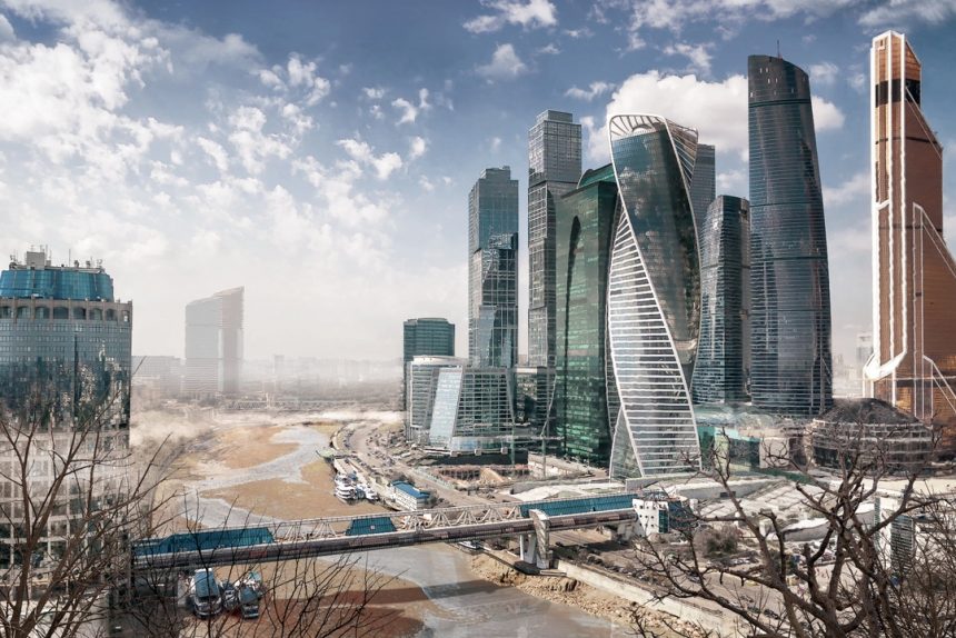 москва москва-сити состаренная земля greenpeace