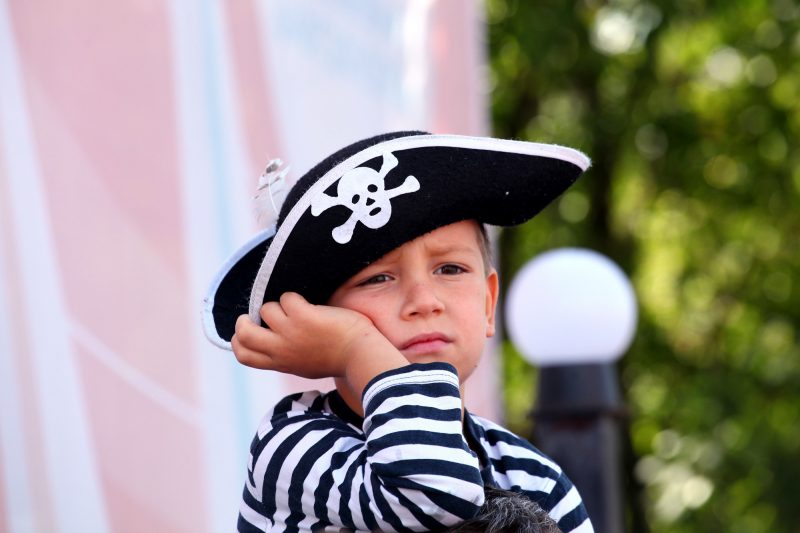 ораниенбаумский морской фестиваль пираты абордаж дети ребёнок