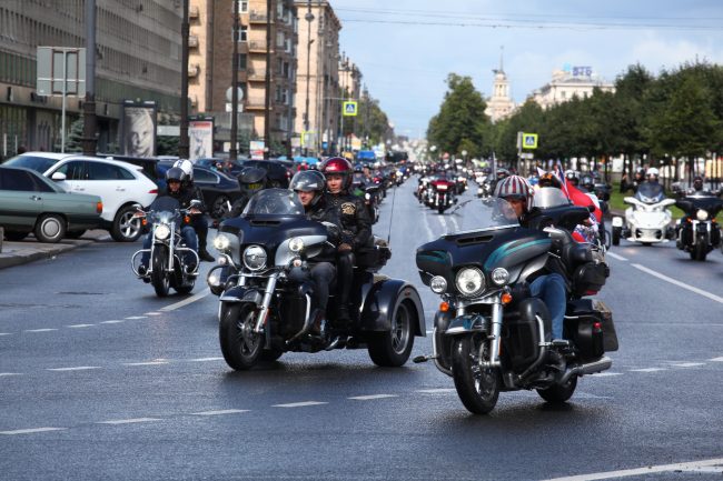 байкеры мотоциклисты фестиваль Harley Days Московский проспект