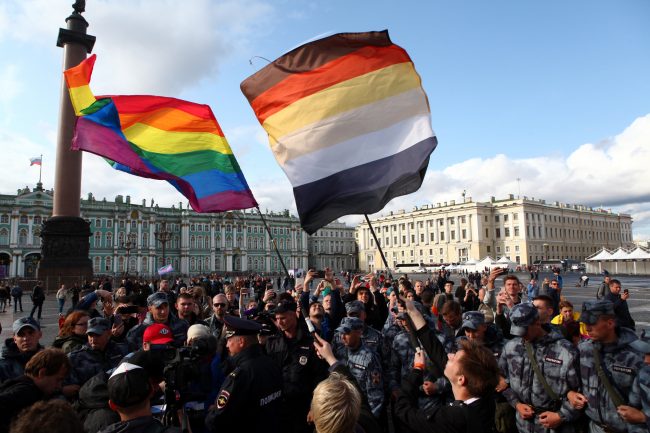 пикет в защиту ЛГБТ