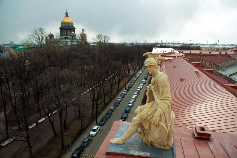 крыши Адмиралтейство Исаакиевский собор