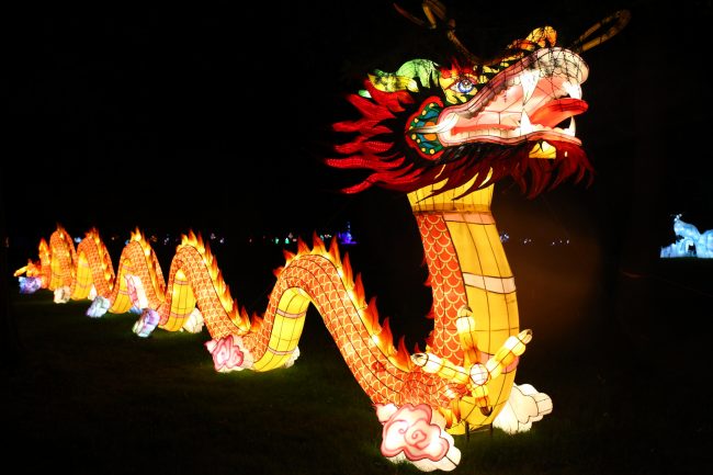 фестиваль гигантских китайских фонарей