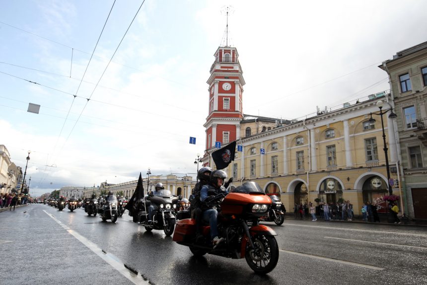 байкеры мотоциклисты фестиваль Harley Days Невский проспект