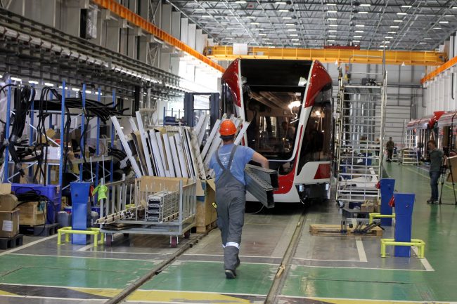 Невский завод электрического транспорта сборка трамваев производство машиностроение