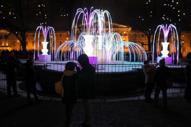 новый год новогодняя ночь украшения иллюминация фонтан