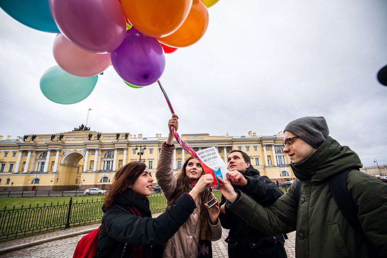 Сегодня запустить. Движение Весна Петербург акция.