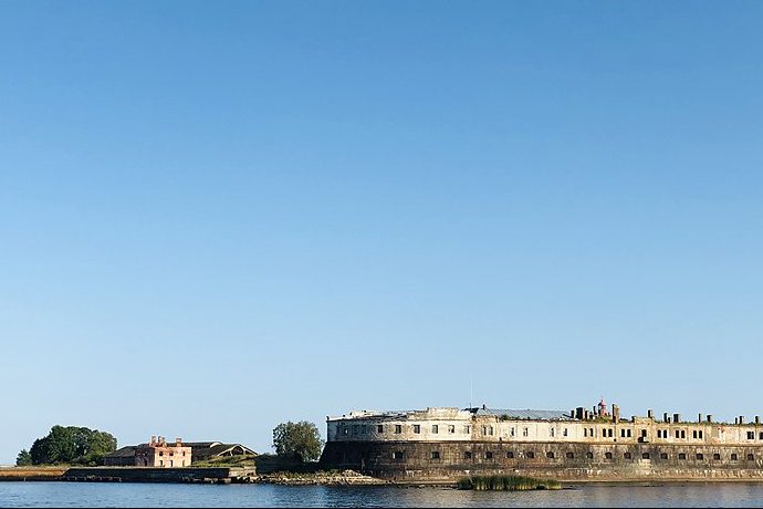Форт Кроншлот кронштадт небо чистое небо