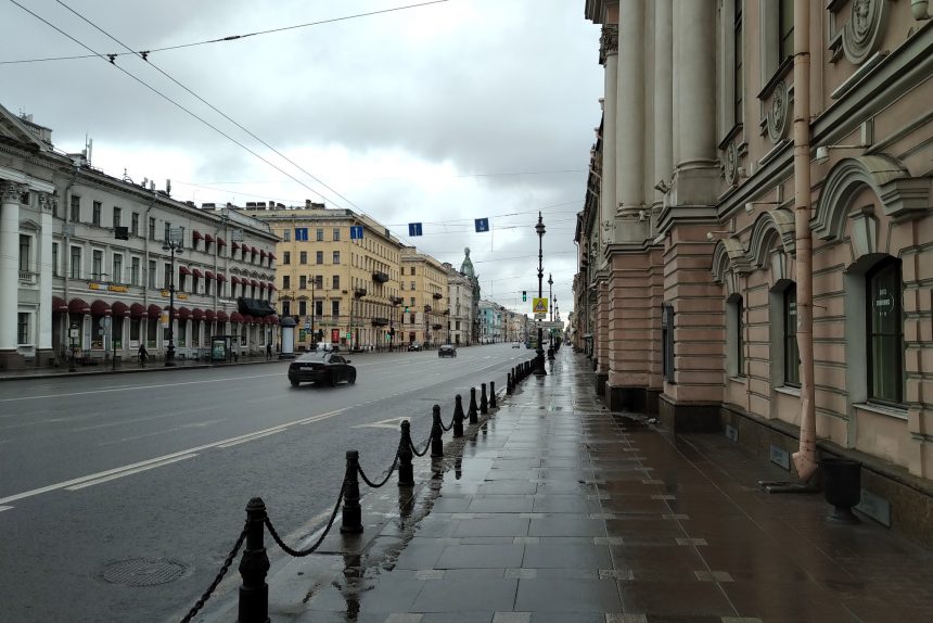 Петербург, Невский проспект, пустые улицы, изоляция, карантин, коронавирус