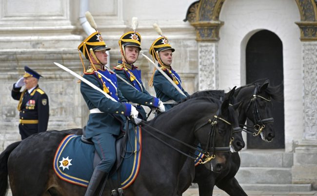 президентский полк день победы конный караул