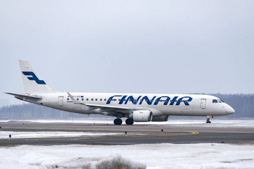 пассажирский самолёт, авиалайнер, авиакомпания Finnair, аэропорт Пулково