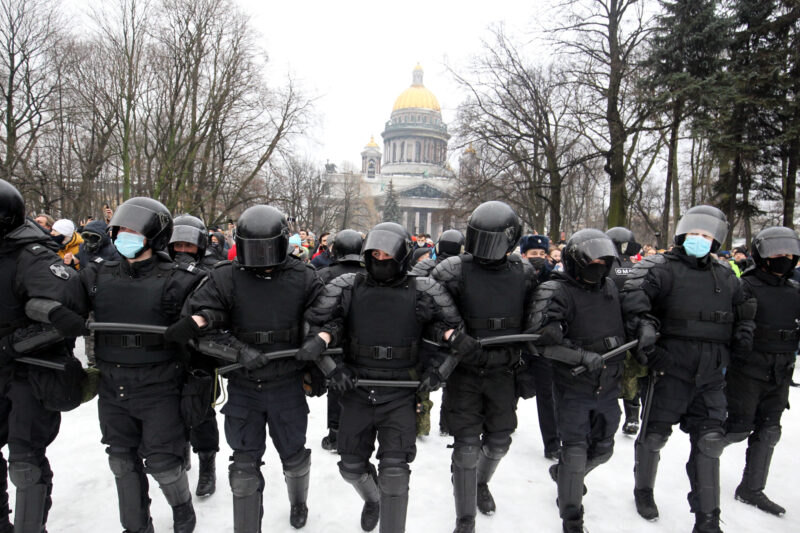 протест, акции в поддержку Навального, митинг, ОМОН