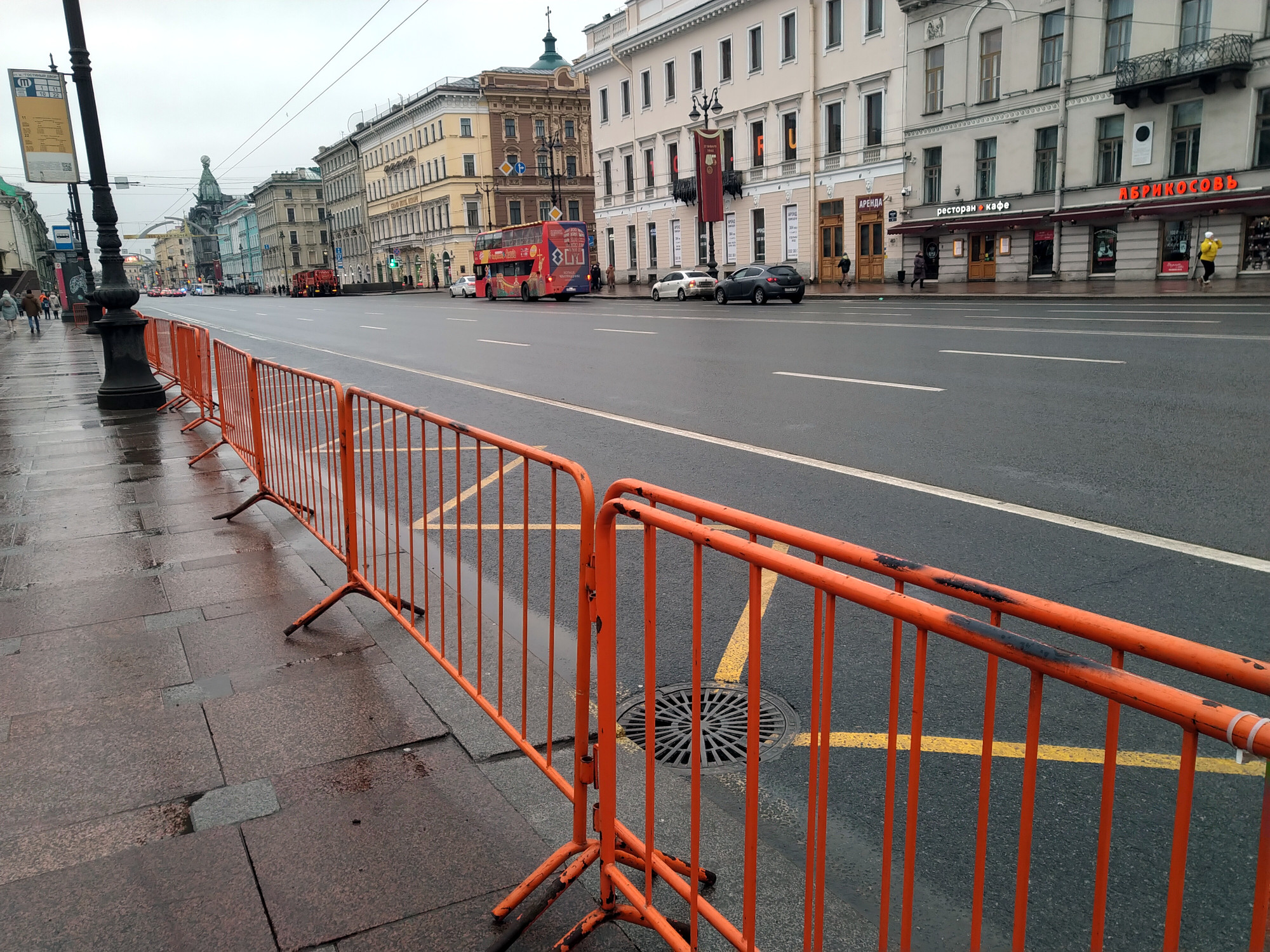 Реконструкция Невского проспекта. Почему перекрыта красная