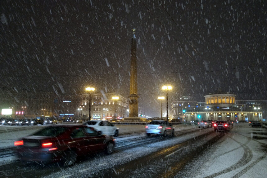 снегопад, погода, площадь Восстания