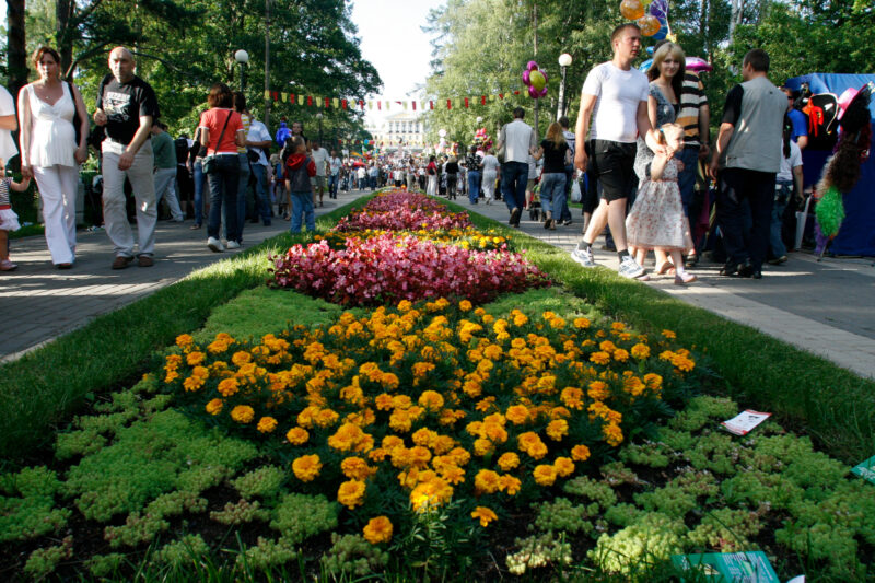 Зеленогорск, парк культуры и отдыха, цветы, клумба, сердце