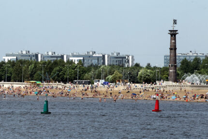 пляж, парк 300-летия Петербурга, купание в море, Финский залив