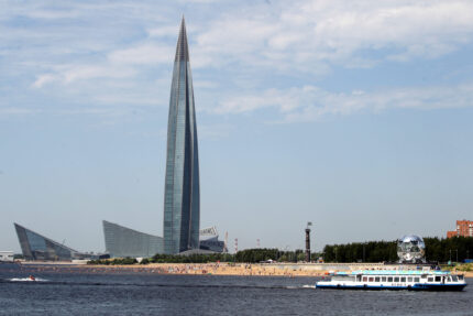 Лахта-центр, пляж, парк 300-летия Петербурга