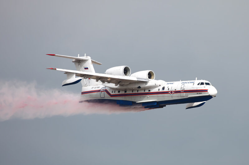 пожарный самолёт, самолёт-амфибия, Бе-200