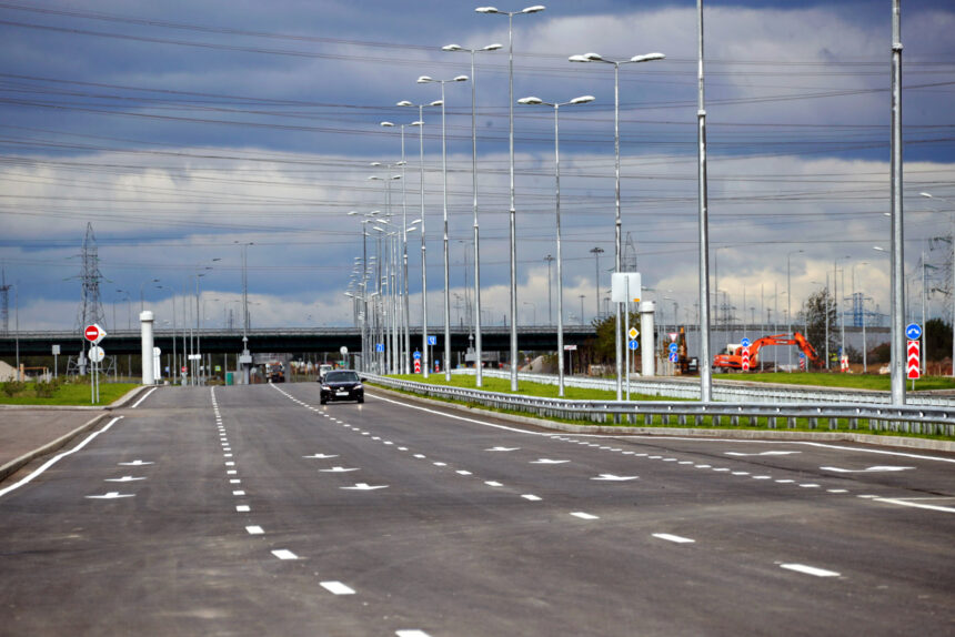 Софийская улица, участок до Колпино, дороги, дорожное строительство