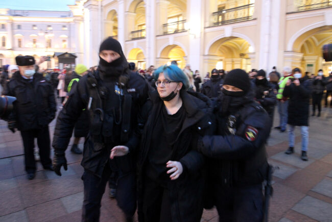 акция протеста против военной операции на Украине, задержания, полиция