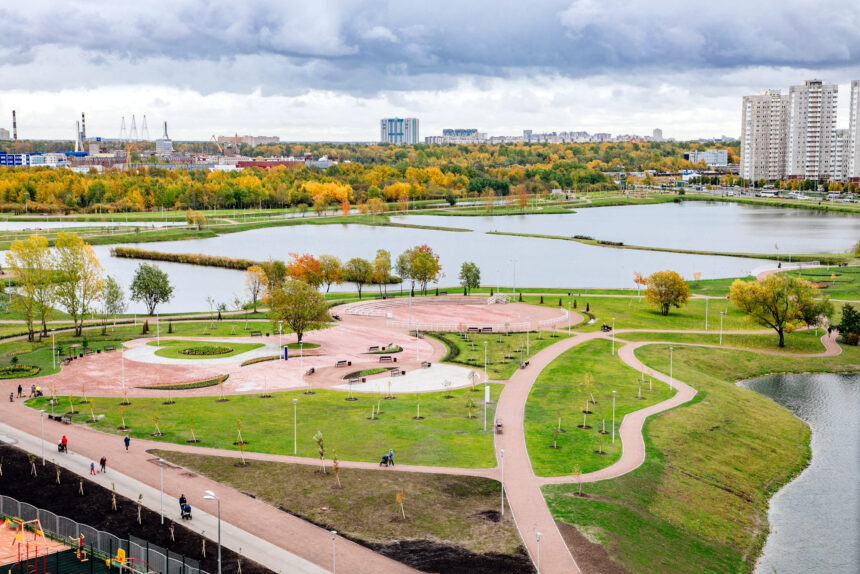 парк героев-пожарных, зелёные зоны, озёра