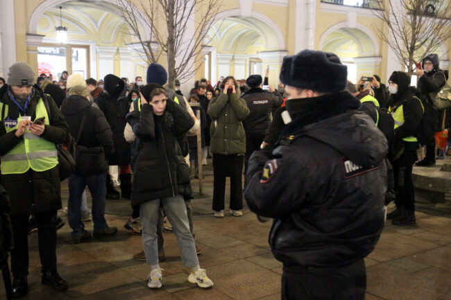 антивоенный митинг, акция протеста, конфликт на Украине, полиция